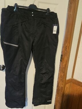 OUTDOOR GEAR MOLLY PANT: BLACK: NEW WITH TAGS: SIZE 2X